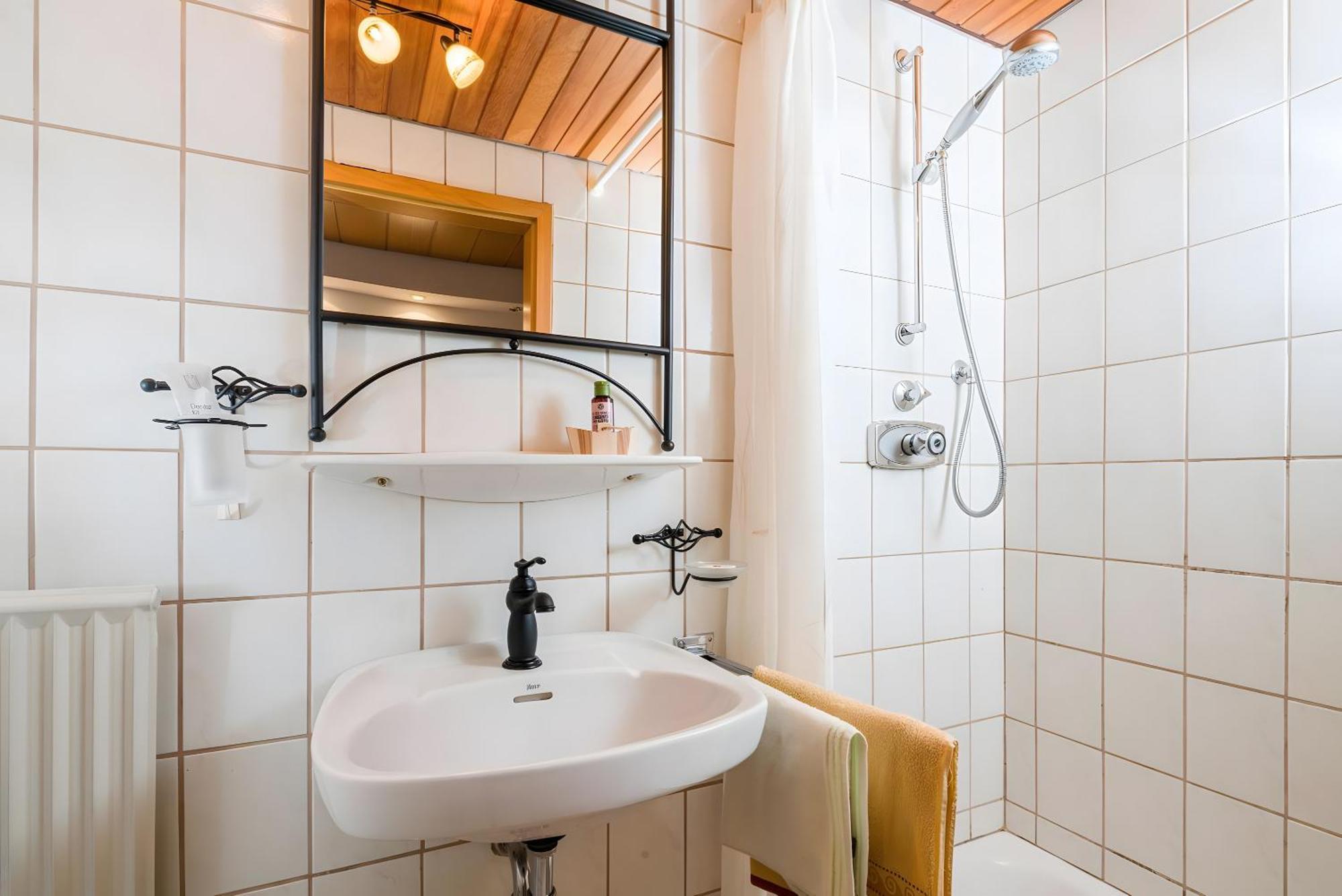 Regina'S Gaestehaus Weisenbach Ngoại thất bức ảnh